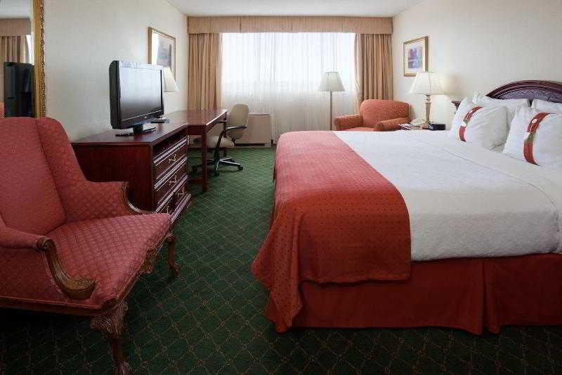 Holiday Inn Winnipeg-South By Ihg Exterior photo