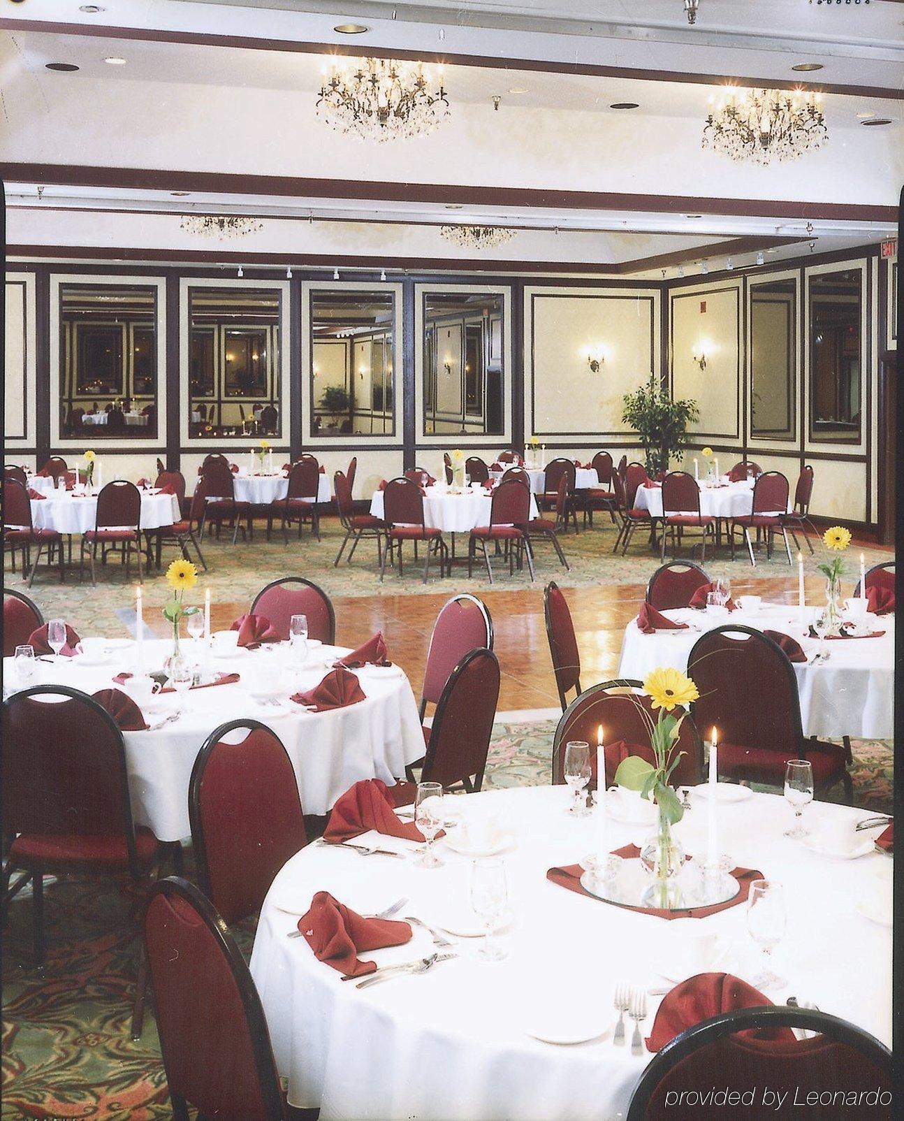 Holiday Inn Winnipeg-South By Ihg Restaurant photo