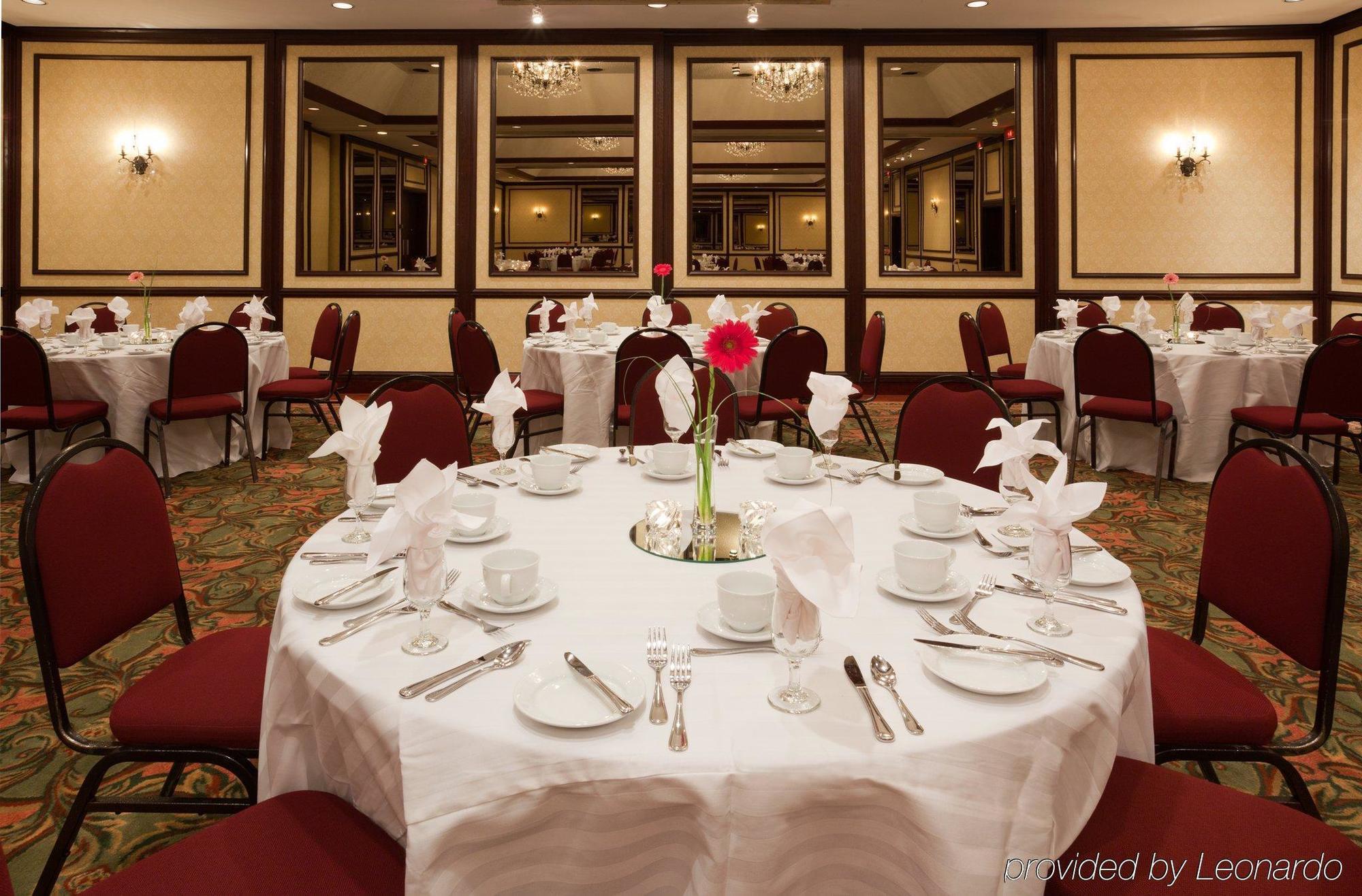 Holiday Inn Winnipeg-South By Ihg Exterior photo